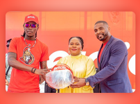 Betclic boosts road safety in Benin with 500 helmet donation