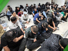 Thaïlande : raid dans le quartier de Makkasan à Bangkok, 93 ressortissants vietnamiens arrêtés dans une affaire de jeux en ligne visant le Vietnam