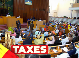 Le Sénégal adopte une taxe sur les services financiers numériques, secteur du jeu en ligne inquiet