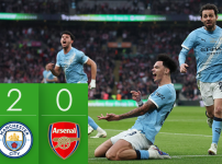 Manchester City bat Arsenal 2–0 en finale de la Coupe de la Ligue et met fin à ses espoirs de quadruplé