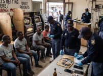 L’Afrique du Sud lance une offensive coordonnée contre les jeux illégaux avec 13 arrestations au Limpopo
