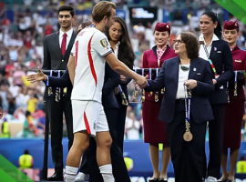 L’Angleterre remporte sa première médaille de bronze mondiale après un match fou contre la France