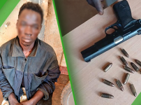 L’Ouganda arrête 16 personnes à Entebbe lors d’une opération visant des points de jeu et un suspect armé