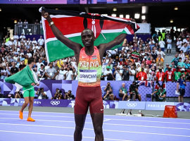 Le Kenyan Emmanuel Wanyonyi remporte l'or olympique au 800 m masculin